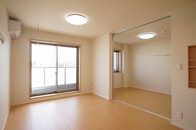 ロブステッラ　ヴィータ 201号-3