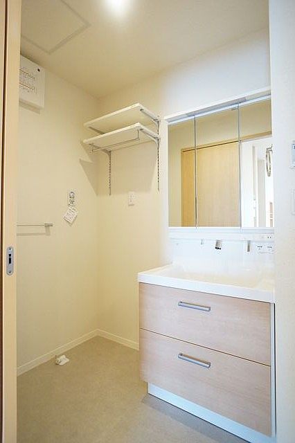 ロブステッラ　ヴィータ 201号-8