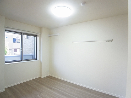 ラフィーナ・コート 101号-4