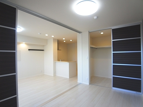 ラフィーナ・コート 303号-4