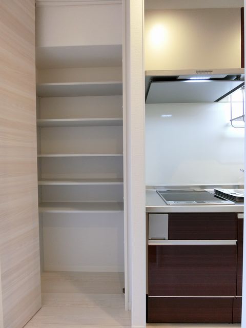 メゾン　ブランシュ 102号-7