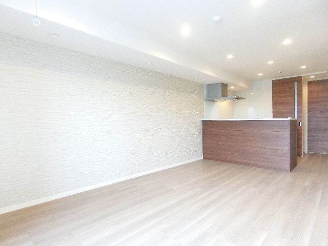 サンライズ 201号-3