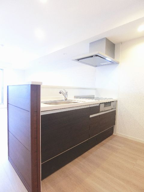 サンライズ 201号-9