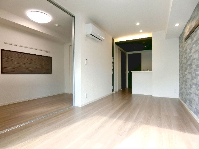 アベニュー栄和 102号-2