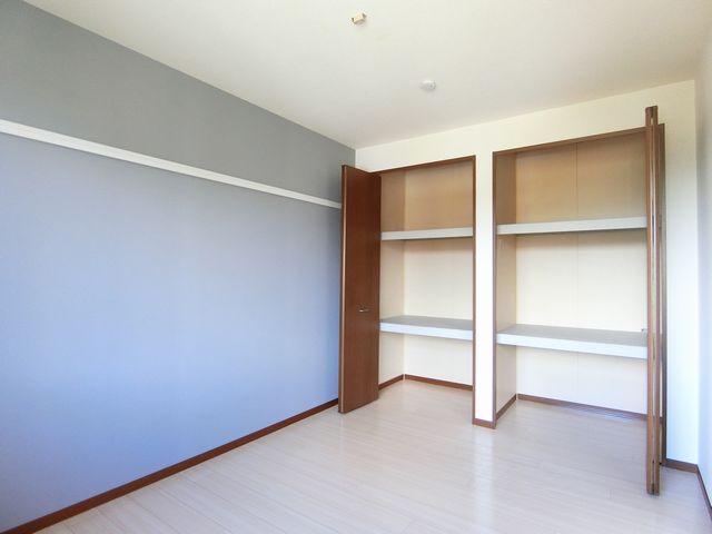 リヴェールⅡ　Ｄ 202号-6