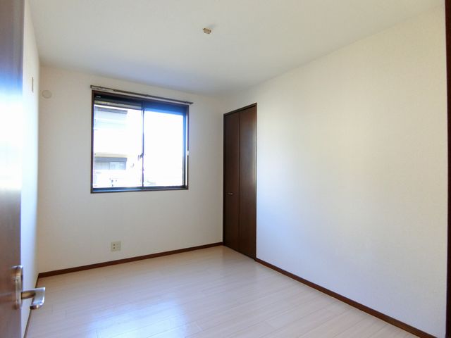 リヴェールⅡ　Ｅ 102号-6