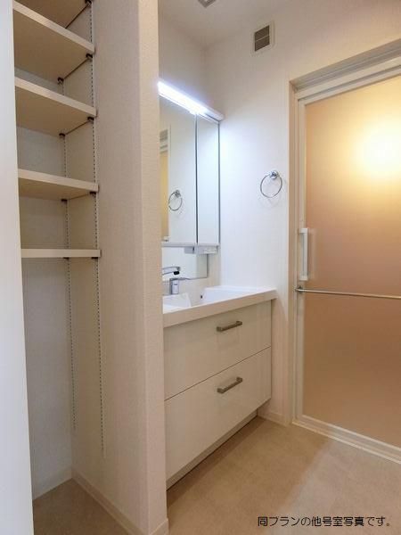 リッチ　フィールド 201号-9