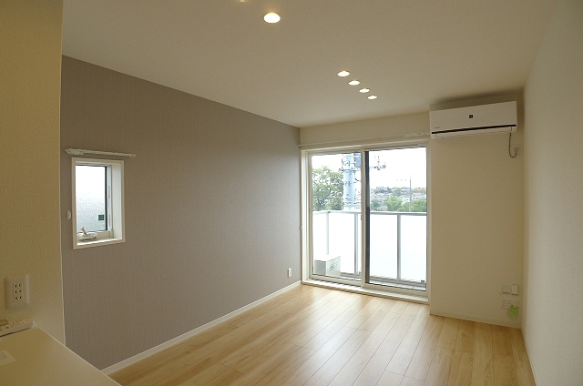 エミネンス 101号-2