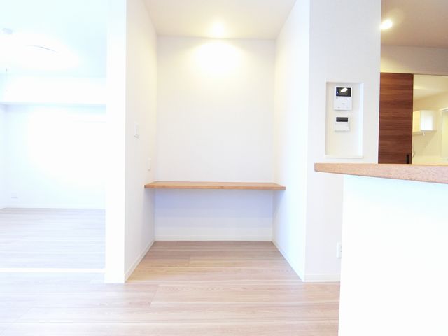 シャーメゾン天久保 305号-9