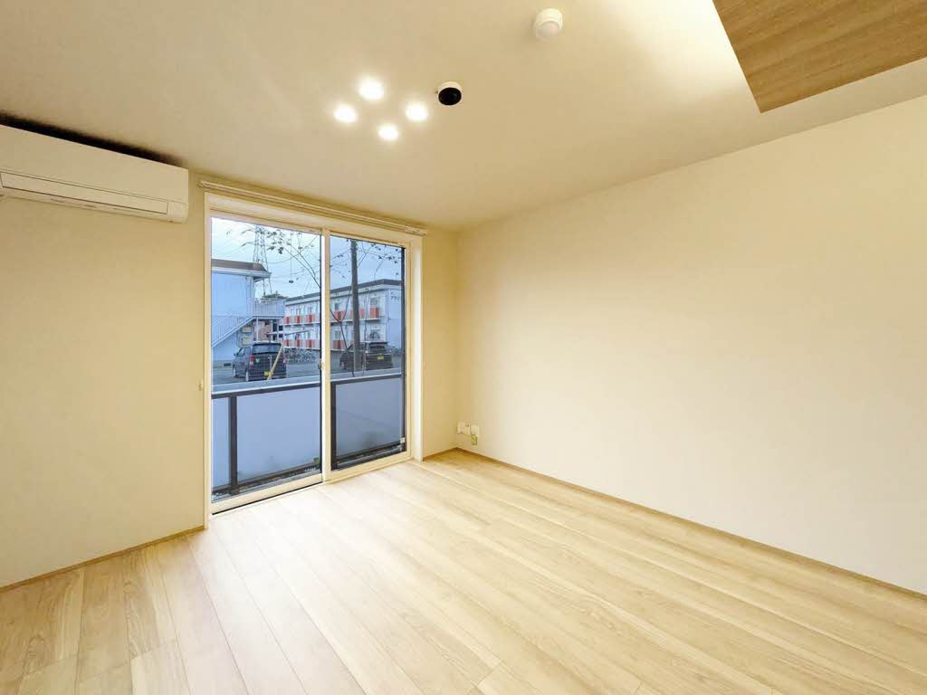 カーサレジーナ 107号-3