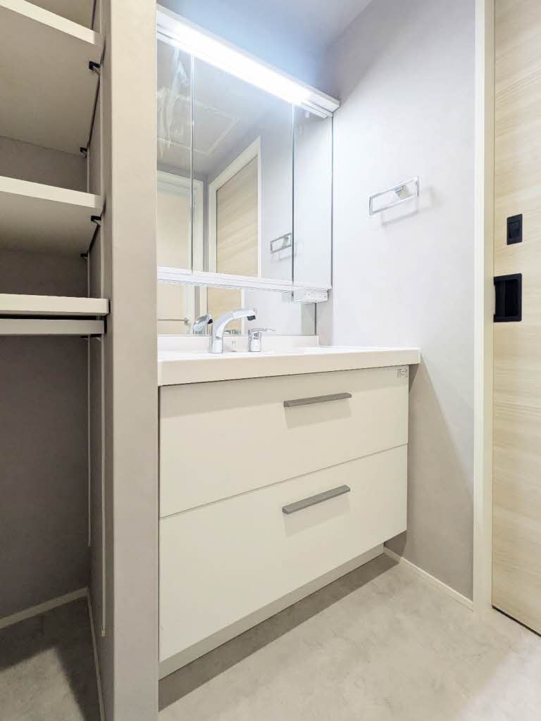 ＬＹＮＮ竹園 201号-8