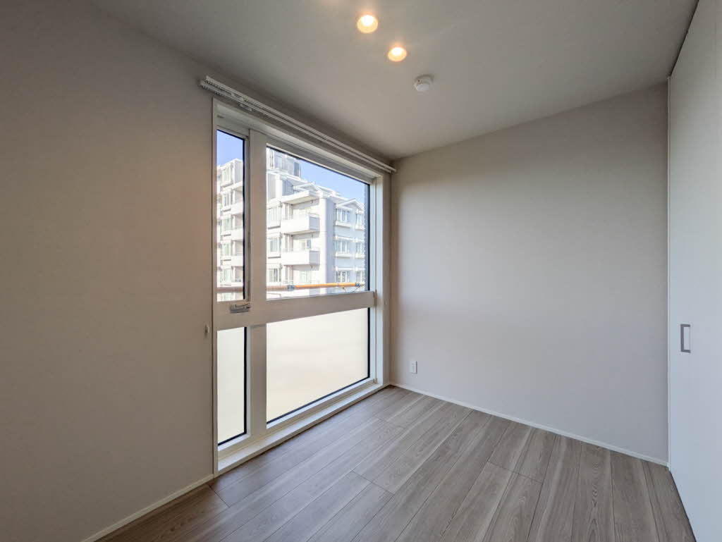 ＬＹＮＮ竹園 302号-6