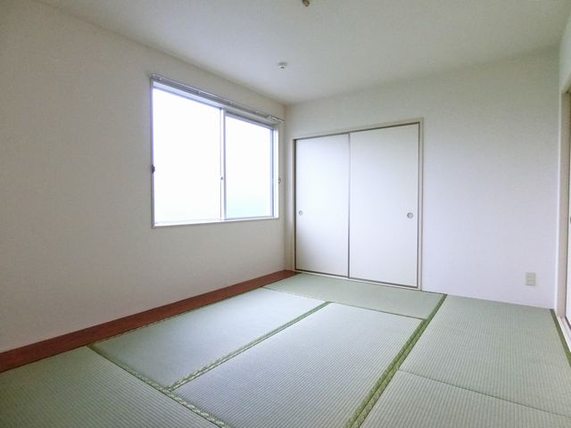 パ-クサイド川上A 102号-6