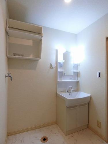 ヒルサイド守谷 202号-7