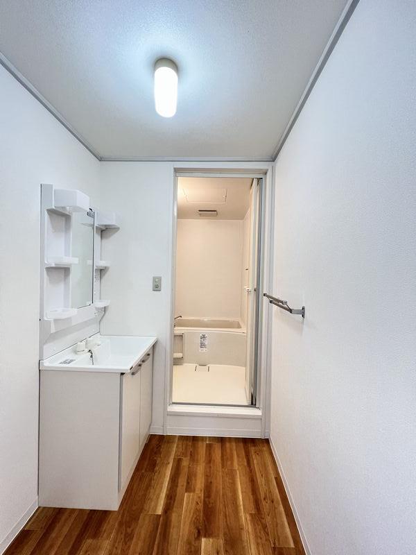 ヒルズ・ウィスタリア 101号-9