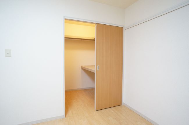 エクセル幕張本郷 102号-3
