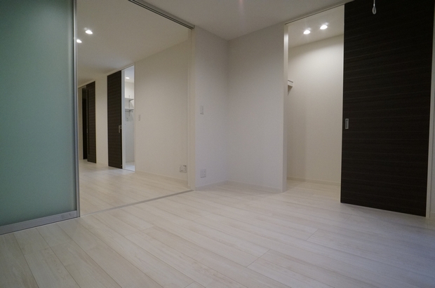 レフィアント 203号-8