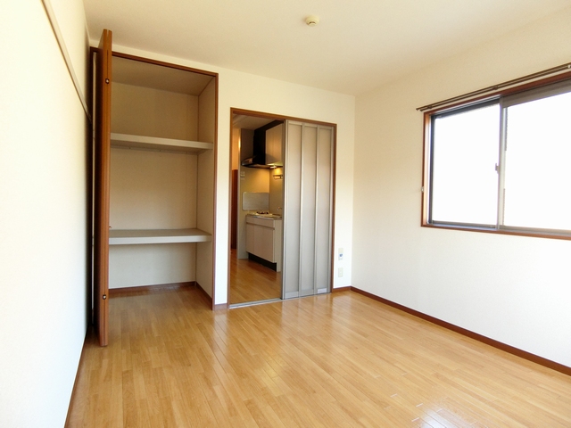 ハイツクレイン谷津 206号-2