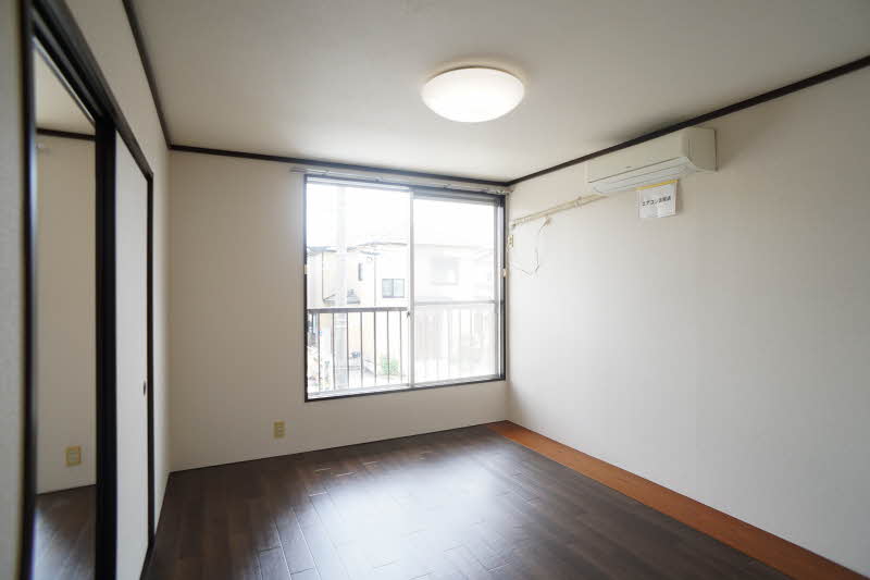 ドウェル若宮 202号-4