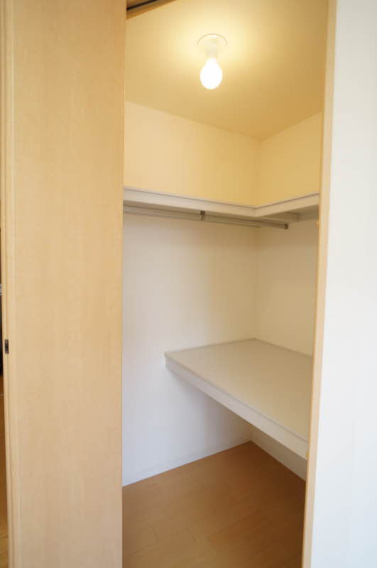 フローレンス八千代 102号-10