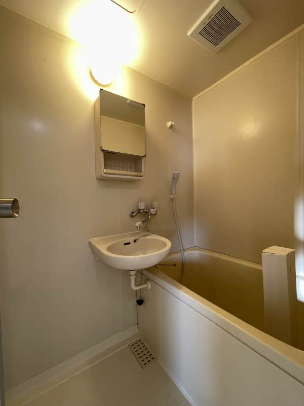 ガーデンヒルムラヤマ 105号-5