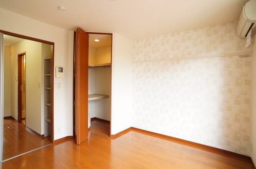 ルミエール・ソガ 203号-2