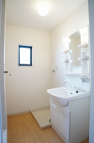 シャトル・Ｈ・Ｓ 101号-9