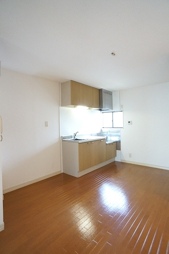 メゾン茜 201号-4