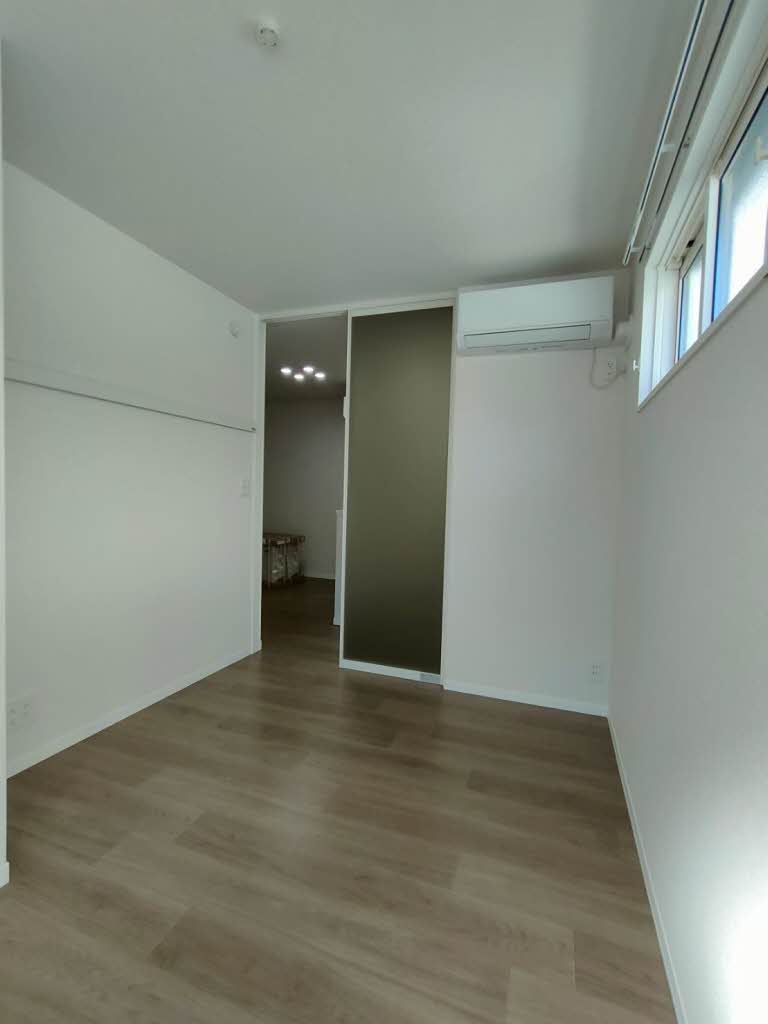 レジデンスアーク 102号-3