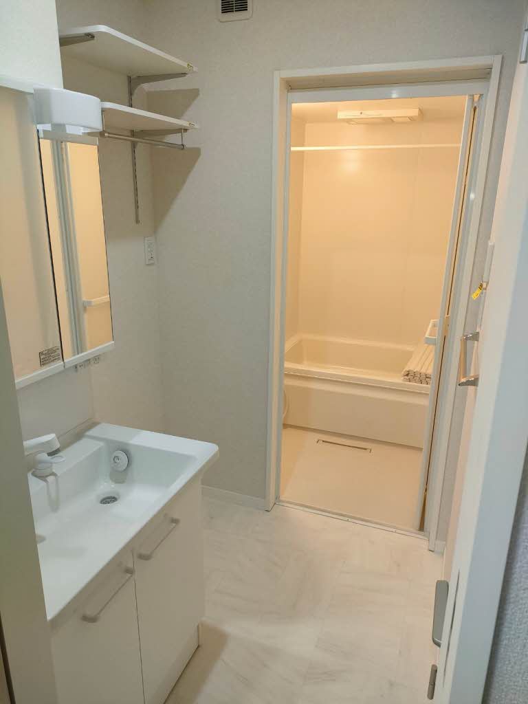 レジデンスアーク 102号-7