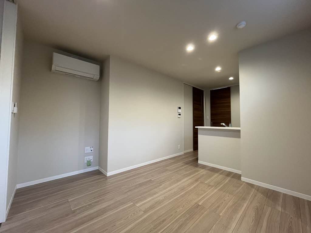 レジデンスアーク 201号-2