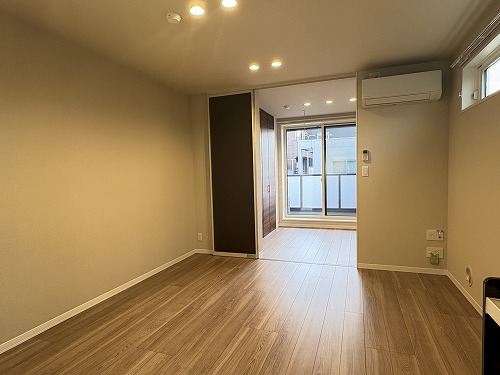 レジデンスアーク 208号-3