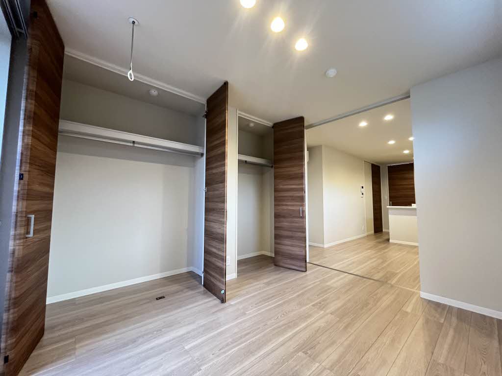 レジデンスアーク 301号-5