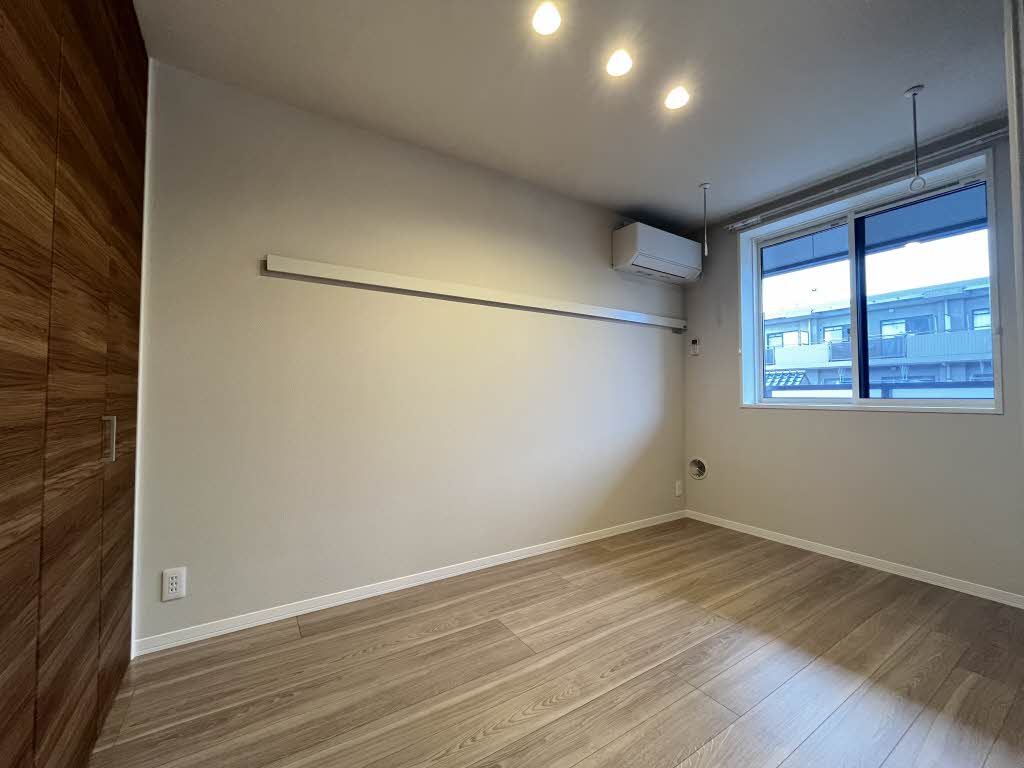 レジデンスアーク 306号-4