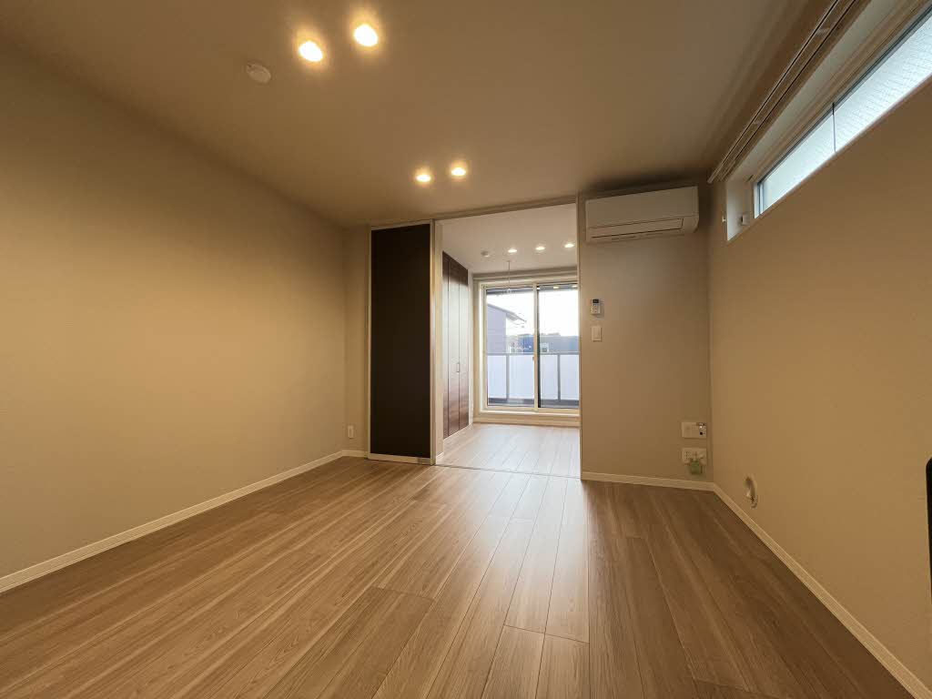 レジデンスアーク 308号-3