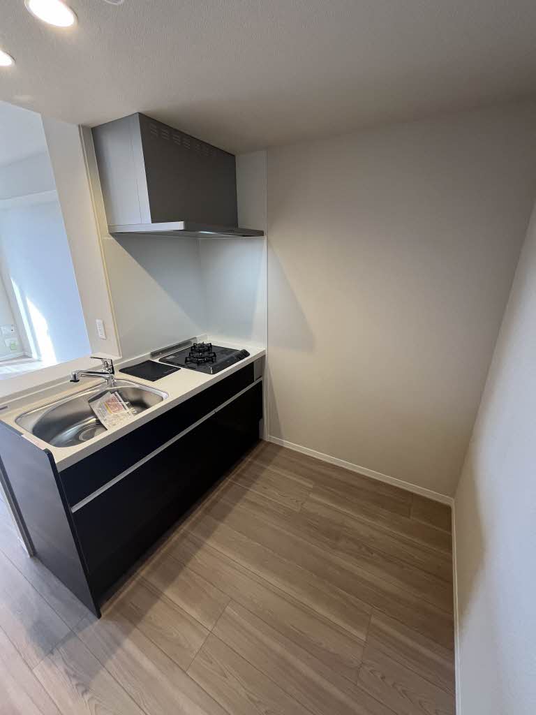 レジデンスアーク 405号-6