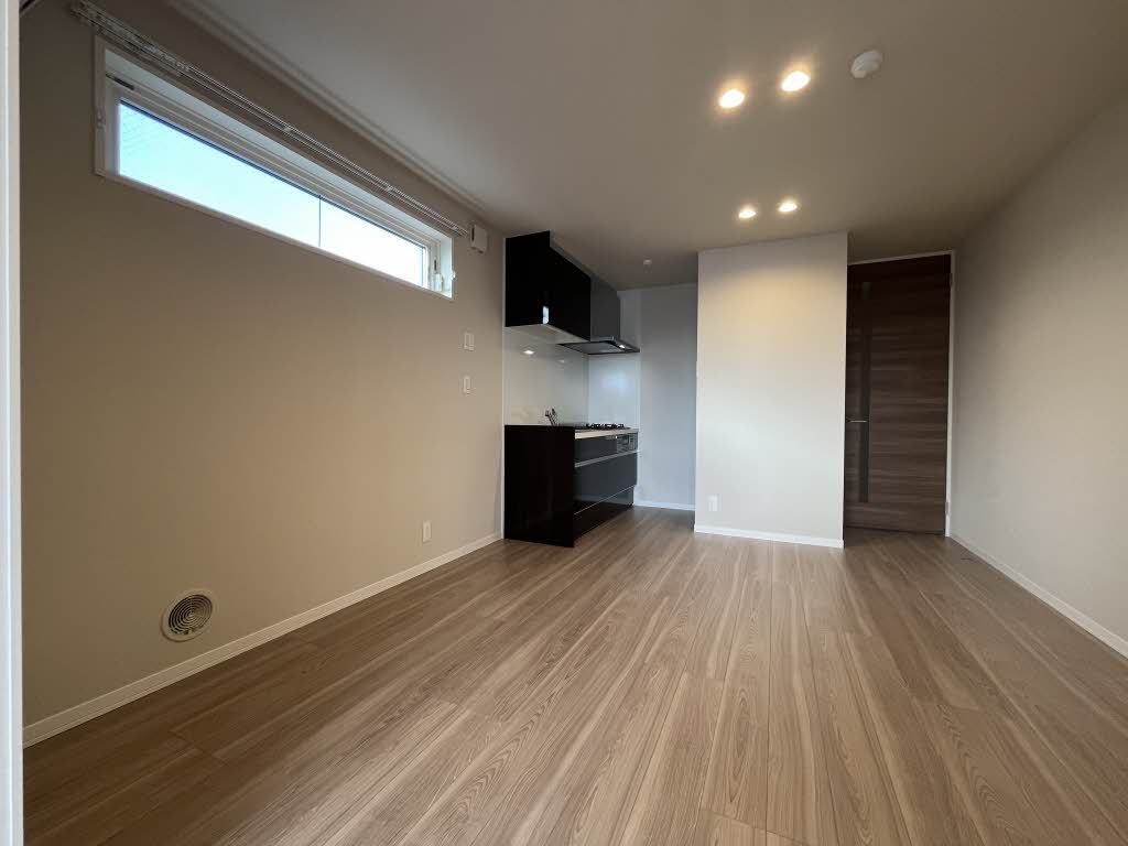 レジデンスアーク 407号-2