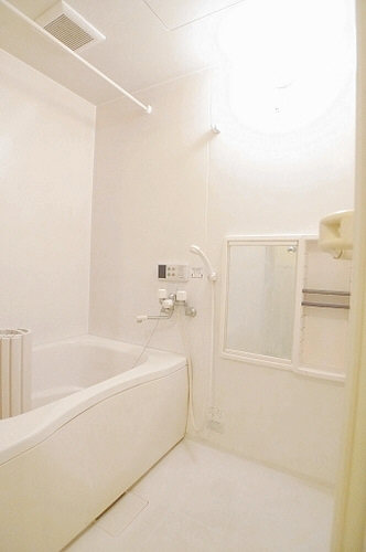 ウィスカー・ヴィレッジ 102号-6