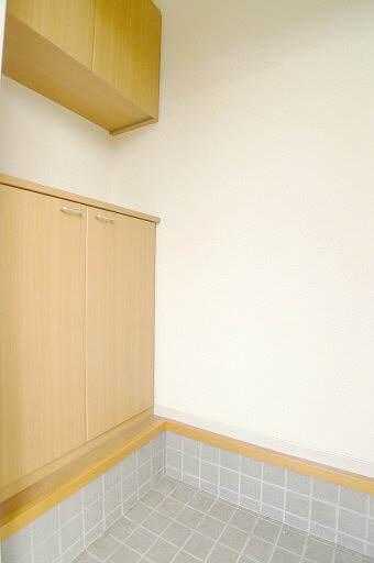 ウィスカー・ヴィレッジ 102号-10