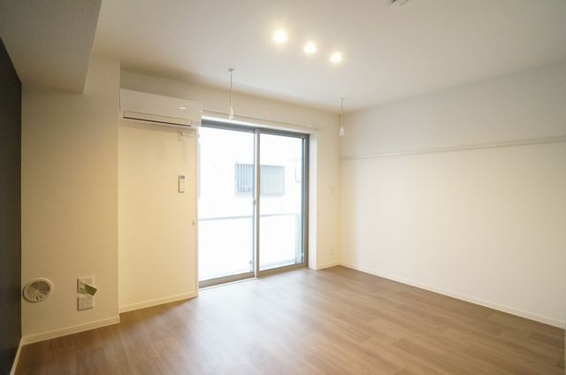 セレナヴィラ新松戸 103号-3