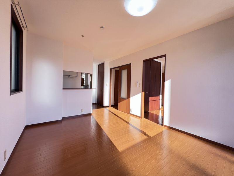 エミネンス 101号-2