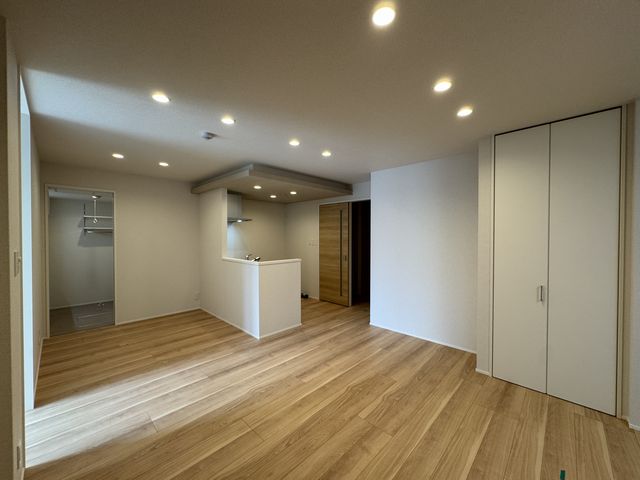 Ｍａｌｉｅｎａ 102号-7