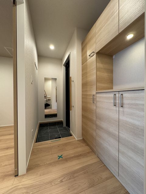 Ｍａｌｉｅｎａ 102号-14