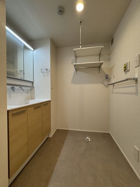 Ｍａｌｉｅｎａ 202号-12