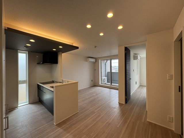 Ｍａｌｉｅｎａ 203号-5