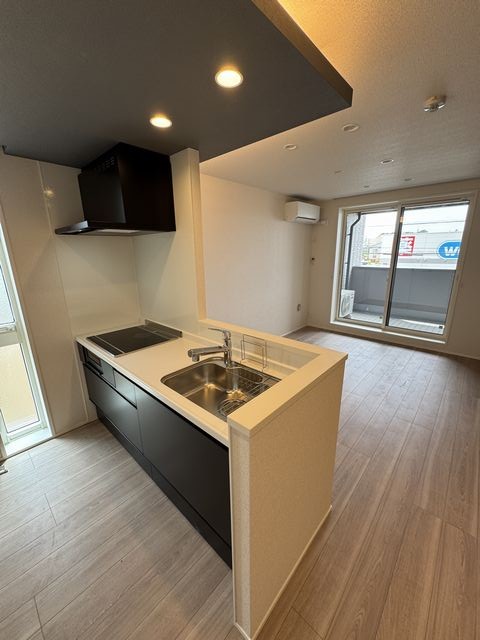 Ｍａｌｉｅｎａ 203号-8