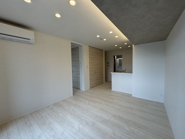 Ｍａｌｉｅｎａ 205号-6