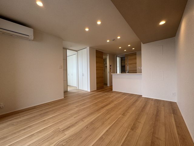 Ｍａｌｉｅｎａ 301号-6