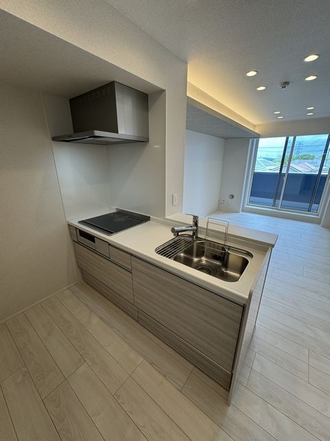 Ｍａｌｉｅｎａ 305号-6