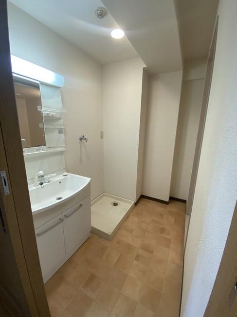 シーサイドスクウェア壱番館 202号-8